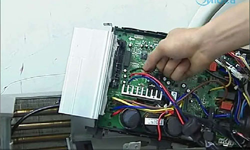 邛崃美的空调电话是多少